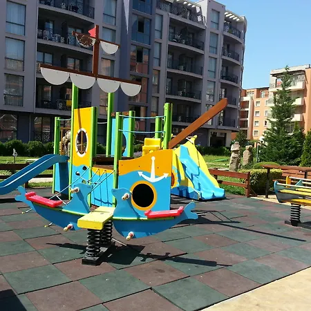 Apartment Menada Rainbow 4
