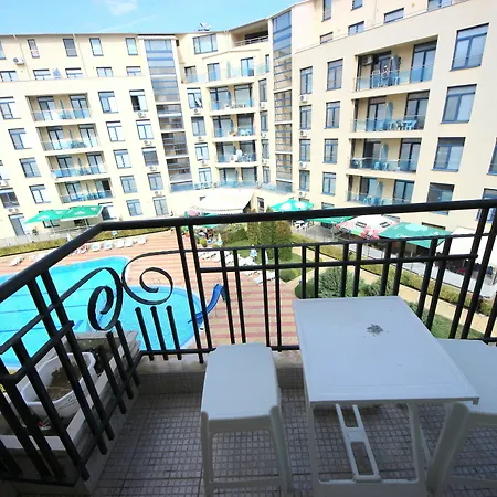 Appartement Menada Rainbow 4 *